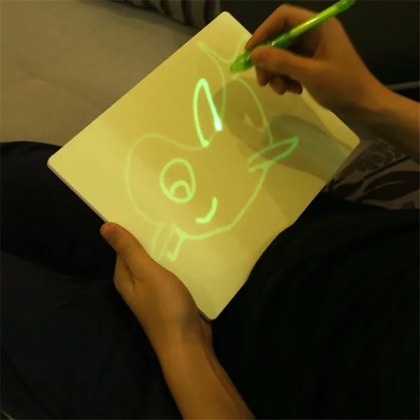 🌟Magic LED Light Drawing Pad - Release the Creativity of Children!☀